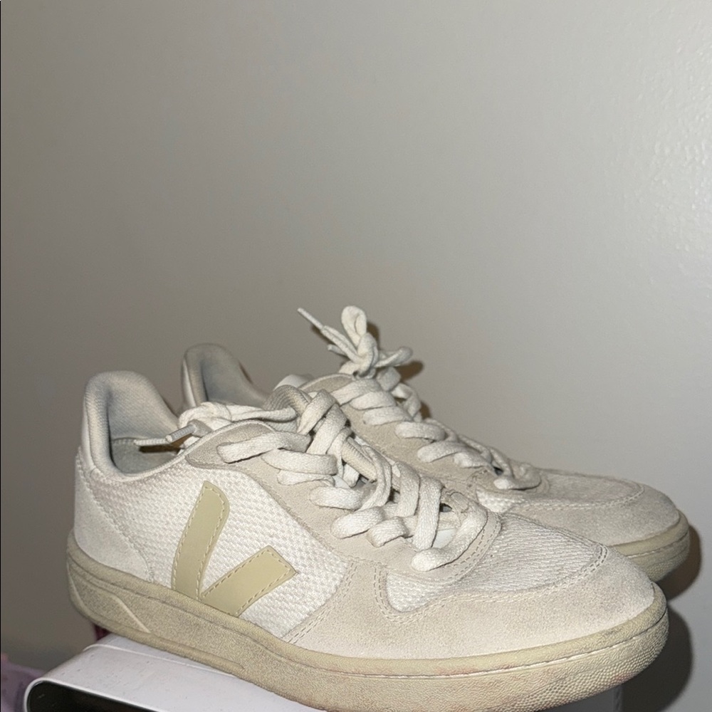 Veja Off-White and Beige Sneakers